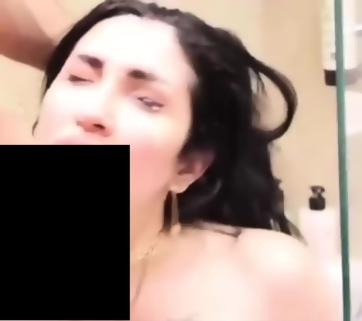 فيديو ميرا النوري مع صديقها في الحمام +18 كامل دون حذف