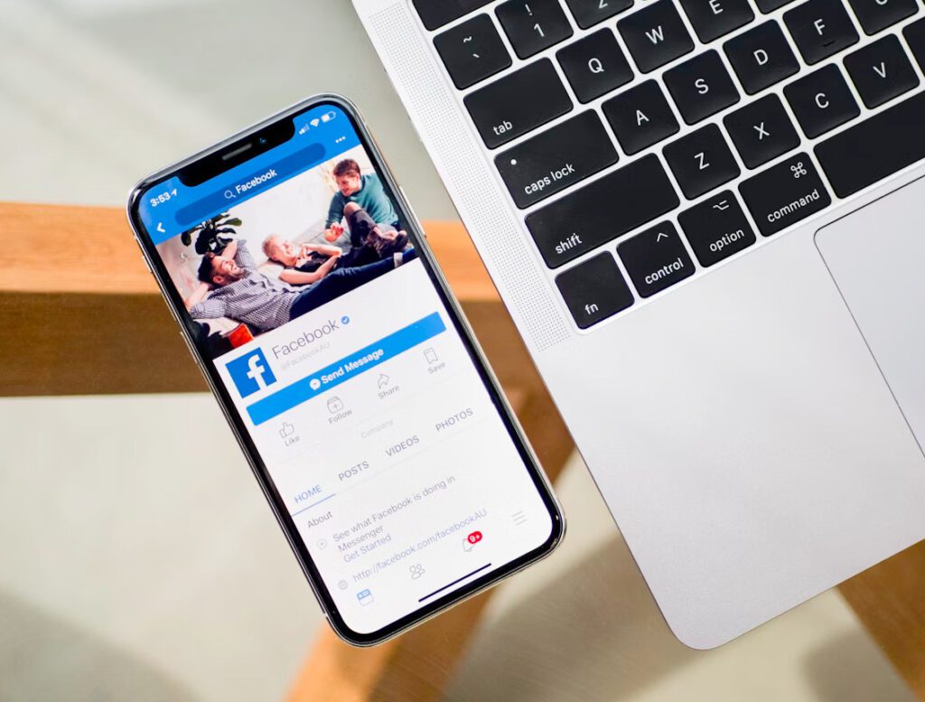 اتهامات لـ Facebook بالتجسس على مستخدمي الإنترنت حتى عند عدم استخدام التطبيق