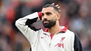 محمد صلاح في معبد بوذي: هل قام محمد صلاح بتغيير ديانته؟ الحقيقة الكاملة وراء الصورة التي هزت السوشيال ميديا