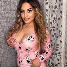  فيلم ساري كول مع المتحول صوفيا طالوني: نظرة على فيديو فيلم ساري كول مع المتحول صوفيا طالوني 2025 المرتقب