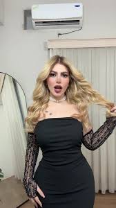 فيديو نارو العراقية في الصالون بعد عملية تكبير الأرداف والصدر تستعرض نار 4 فيديو نارو العراقية في الصالون بعد عملية تكبير الأرداف والصدر تستعرض نار