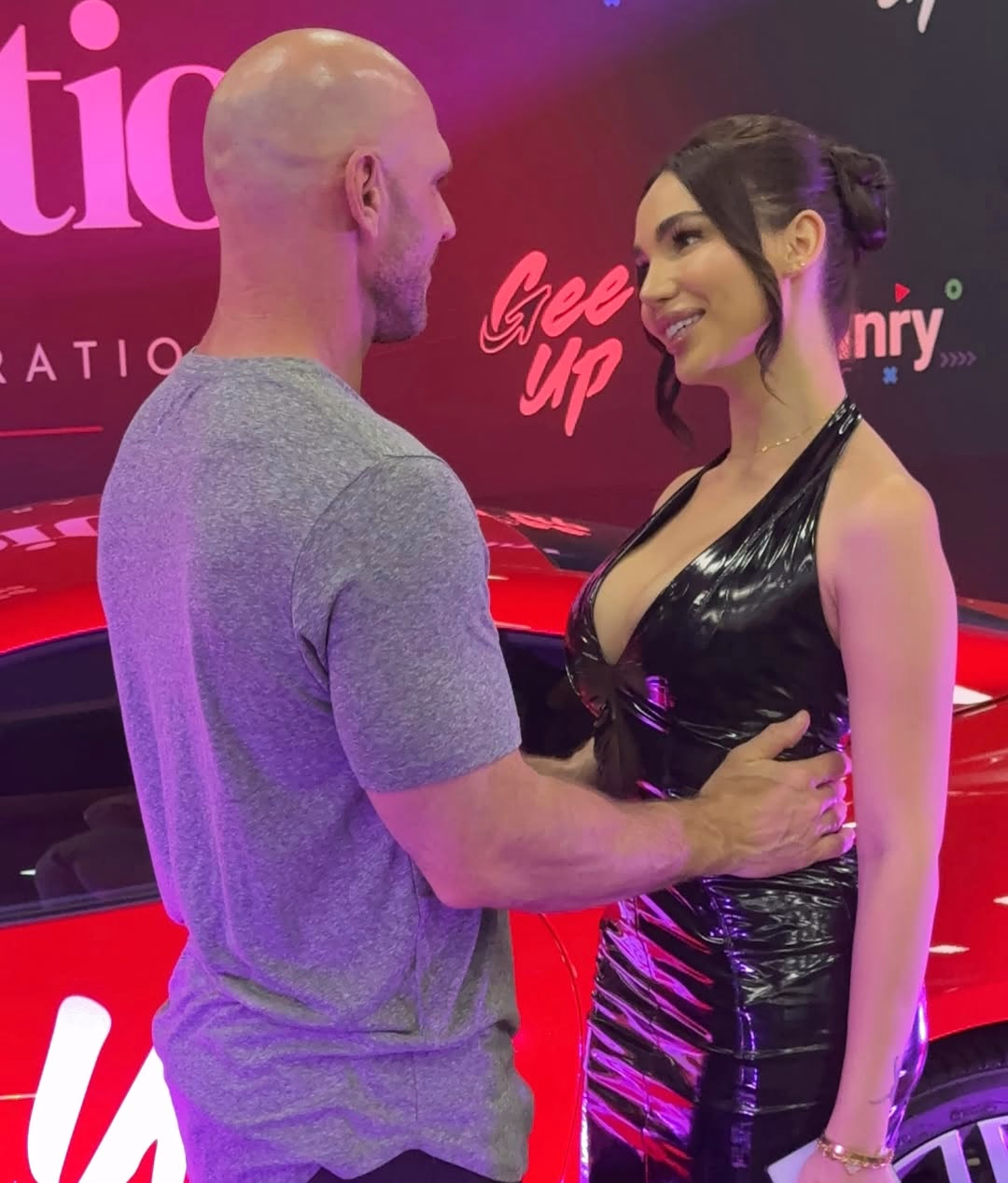 سكس فيلم نايا خيري مع جوني سينس قبل الحذف